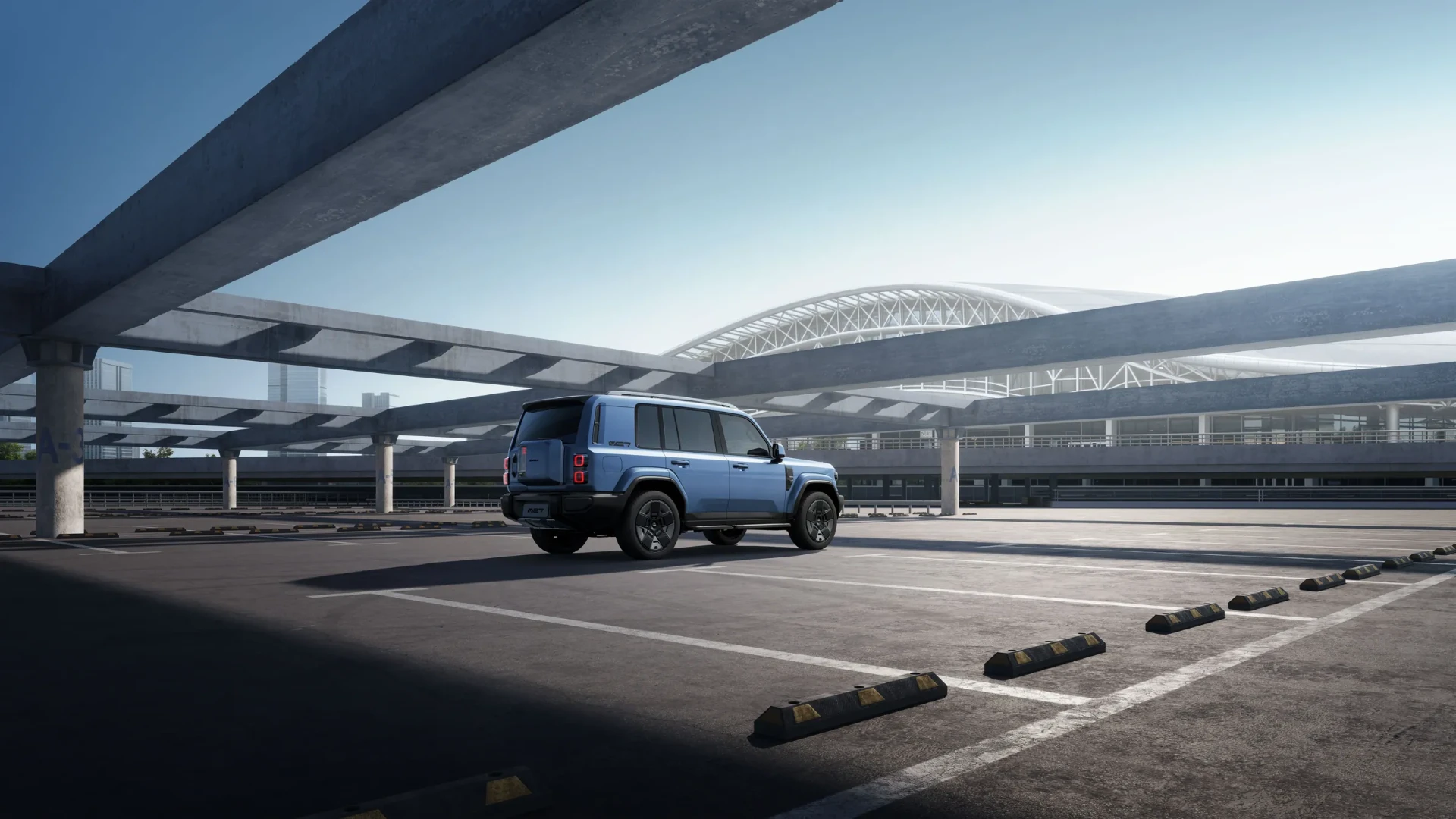 iCAUR V27 bleu sur un parking d'aéroport